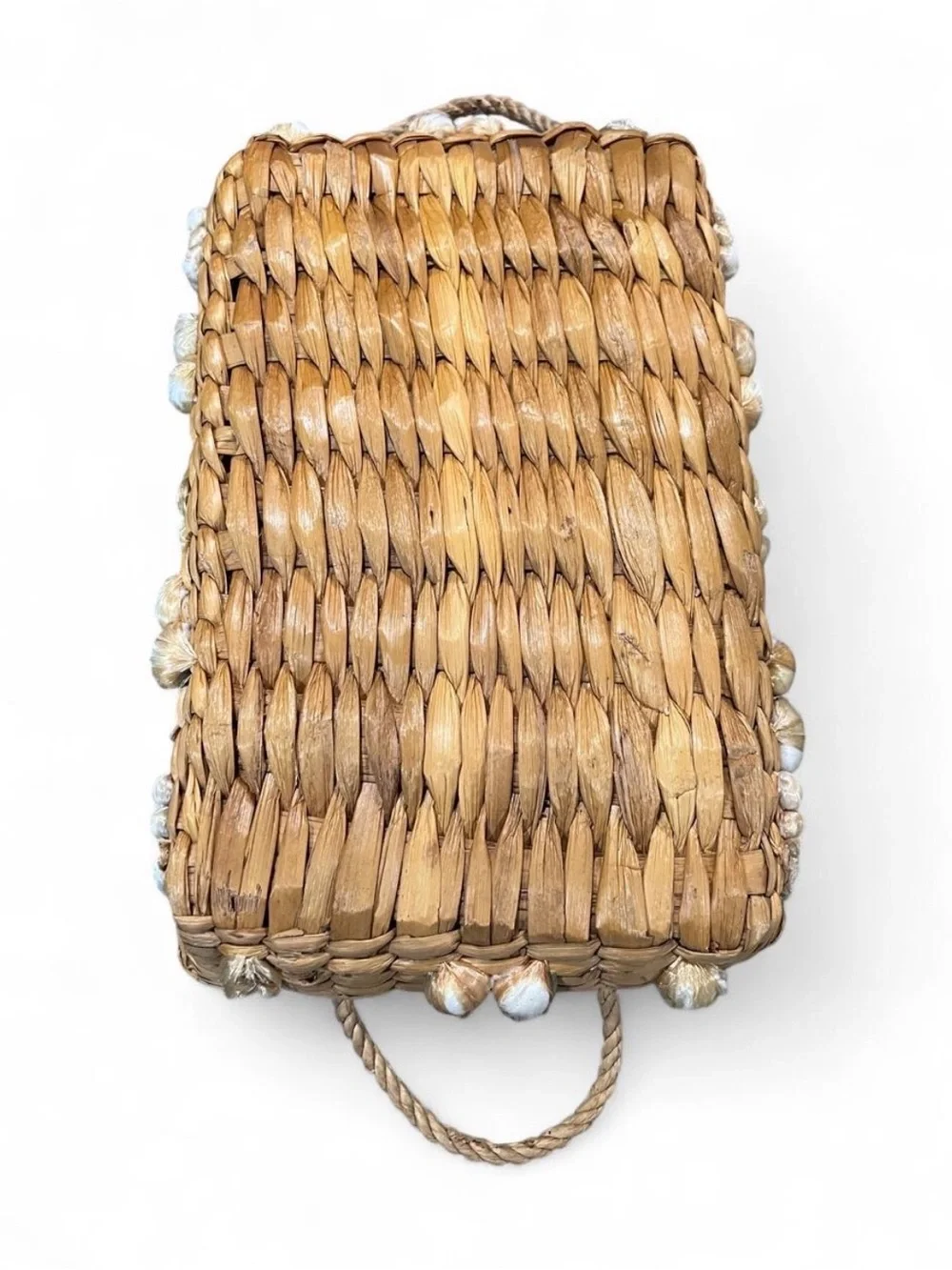 Vintage 70s Woven Straw Raffia Basket